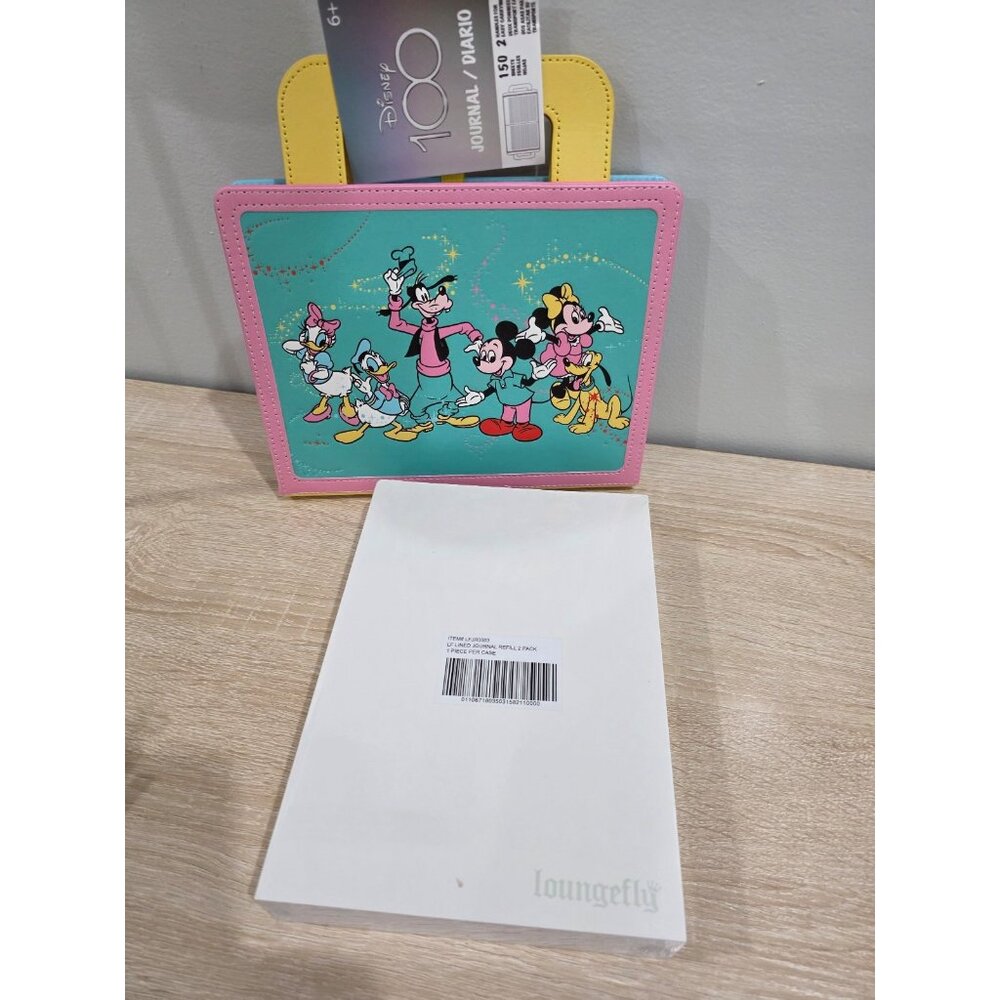 New LOUNGEFLY Stationary Disney D100 Mickey and Friends Lunchbox Journal